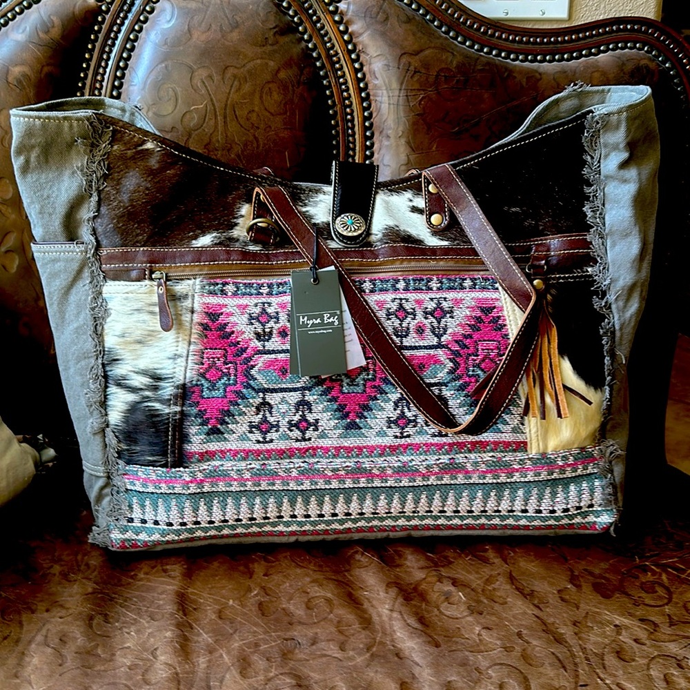 MYRA-MIA WEEKENDER BAG